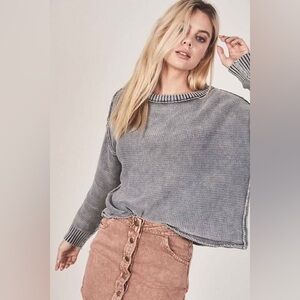 Mustard Seed Heather Gray Knit sweater Large